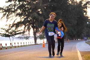 BIB: 241
                            <button type="button" onclick="openModal(3129093)" class="btn btn-primary btn-sm float-right btn-popup" data-toggle="modal" data-target=".modal-high-quality">
                        <i class="fas fa-shopping-cart"></i> Add to Cart
                    </button>
                                            <button type="button" onclick="isThisMe(3129093, true)" class="btn btn-success btn-sm float-right btn-popup btn-isme hidden" data-toggle="tooltip" data-placement="bottom" title="นี่คือรูปของคุณใช่ไหม คลิกที่นี่เพื่อเอาเข้าอัลบั้ม">
                        <i class="fas fa-plus"></i> Add to album
                    </button>
                    <button type="button" onclick="isThisMe(3129093, false)" class="btn btn-warning btn-sm float-right btn-popup btn-isnotme hidden">
                        <i class="fas fa-ban"></i> Remove from album
                    </button>