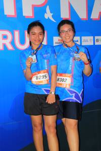 BIB: 828302
                            <button type="button" onclick="openModal(3160763)" class="btn btn-primary btn-sm float-right btn-popup" data-toggle="modal" data-target=".modal-high-quality">
                        <i class="fas fa-shopping-cart"></i> Add to Cart
                    </button>
                                            <button type="button" onclick="isThisMe(3160763, true)" class="btn btn-success btn-sm float-right btn-popup btn-isme hidden" data-toggle="tooltip" data-placement="bottom" title="นี่คือรูปของคุณใช่ไหม คลิกที่นี่เพื่อเอาเข้าอัลบั้ม">
                        <i class="fas fa-plus"></i> Add to album
                    </button>
                    <button type="button" onclick="isThisMe(3160763, false)" class="btn btn-warning btn-sm float-right btn-popup btn-isnotme hidden">
                        <i class="fas fa-ban"></i> Remove from album
                    </button>