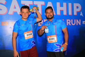 BIB: 9468, 9386, 
                            <button type="button" onclick="openModal(3160941)" class="btn btn-primary btn-sm float-right btn-popup" data-toggle="modal" data-target=".modal-high-quality">
                        <i class="fas fa-shopping-cart"></i> Add to Cart
                    </button>
                                            <button type="button" onclick="isThisMe(3160941, true)" class="btn btn-success btn-sm float-right btn-popup btn-isme hidden" data-toggle="tooltip" data-placement="bottom" title="นี่คือรูปของคุณใช่ไหม คลิกที่นี่เพื่อเอาเข้าอัลบั้ม">
                        <i class="fas fa-plus"></i> Add to album
                    </button>
                    <button type="button" onclick="isThisMe(3160941, false)" class="btn btn-warning btn-sm float-right btn-popup btn-isnotme hidden">
                        <i class="fas fa-ban"></i> Remove from album
                    </button>