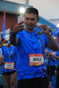 BIB: 9052
                            <button type="button" onclick="openModal(3159224)" class="btn btn-primary btn-sm float-right btn-popup" data-toggle="modal" data-target=".modal-high-quality">
                        <i class="fas fa-shopping-cart"></i> Add to Cart
                    </button>
                                            <button type="button" onclick="isThisMe(3159224, true)" class="btn btn-success btn-sm float-right btn-popup btn-isme hidden" data-toggle="tooltip" data-placement="bottom" title="นี่คือรูปของคุณใช่ไหม คลิกที่นี่เพื่อเอาเข้าอัลบั้ม">
                        <i class="fas fa-plus"></i> Add to album
                    </button>
                    <button type="button" onclick="isThisMe(3159224, false)" class="btn btn-warning btn-sm float-right btn-popup btn-isnotme hidden">
                        <i class="fas fa-ban"></i> Remove from album
                    </button>