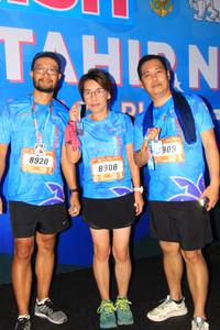 BIB: 8920, 8908
                            <button type="button" onclick="openModal(3161047)" class="btn btn-primary btn-sm float-right btn-popup" data-toggle="modal" data-target=".modal-high-quality">
                        <i class="fas fa-shopping-cart"></i> Add to Cart
                    </button>
                                            <button type="button" onclick="isThisMe(3161047, true)" class="btn btn-success btn-sm float-right btn-popup btn-isme hidden" data-toggle="tooltip" data-placement="bottom" title="นี่คือรูปของคุณใช่ไหม คลิกที่นี่เพื่อเอาเข้าอัลบั้ม">
                        <i class="fas fa-plus"></i> Add to album
                    </button>
                    <button type="button" onclick="isThisMe(3161047, false)" class="btn btn-warning btn-sm float-right btn-popup btn-isnotme hidden">
                        <i class="fas fa-ban"></i> Remove from album
                    </button>