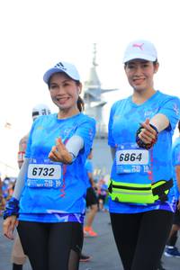 BIB: 6864, 6732
                            <button type="button" onclick="openModal(3153693)" class="btn btn-primary btn-sm float-right btn-popup" data-toggle="modal" data-target=".modal-high-quality">
                        <i class="fas fa-shopping-cart"></i> Add to Cart
                    </button>
                                            <button type="button" onclick="isThisMe(3153693, true)" class="btn btn-success btn-sm float-right btn-popup btn-isme hidden" data-toggle="tooltip" data-placement="bottom" title="นี่คือรูปของคุณใช่ไหม คลิกที่นี่เพื่อเอาเข้าอัลบั้ม">
                        <i class="fas fa-plus"></i> Add to album
                    </button>
                    <button type="button" onclick="isThisMe(3153693, false)" class="btn btn-warning btn-sm float-right btn-popup btn-isnotme hidden">
                        <i class="fas fa-ban"></i> Remove from album
                    </button>