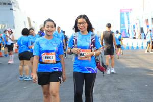 BIB: 8855, 8854
                            <button type="button" onclick="openModal(3152992)" class="btn btn-primary btn-sm float-right btn-popup" data-toggle="modal" data-target=".modal-high-quality">
                        <i class="fas fa-shopping-cart"></i> Add to Cart
                    </button>
                                            <button type="button" onclick="isThisMe(3152992, true)" class="btn btn-success btn-sm float-right btn-popup btn-isme hidden" data-toggle="tooltip" data-placement="bottom" title="นี่คือรูปของคุณใช่ไหม คลิกที่นี่เพื่อเอาเข้าอัลบั้ม">
                        <i class="fas fa-plus"></i> Add to album
                    </button>
                    <button type="button" onclick="isThisMe(3152992, false)" class="btn btn-warning btn-sm float-right btn-popup btn-isnotme hidden">
                        <i class="fas fa-ban"></i> Remove from album
                    </button>