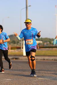 BIB: 8258
                            <button type="button" onclick="openModal(3461775)" class="btn btn-primary btn-sm float-right btn-popup" data-toggle="modal" data-target=".modal-high-quality">
                        <i class="fas fa-shopping-cart"></i> Add to Cart
                    </button>
                                            <button type="button" onclick="isThisMe(3461775, true)" class="btn btn-success btn-sm float-right btn-popup btn-isme hidden" data-toggle="tooltip" data-placement="bottom" title="นี่คือรูปของคุณใช่ไหม คลิกที่นี่เพื่อเอาเข้าอัลบั้ม">
                        <i class="fas fa-plus"></i> Add to album
                    </button>
                    <button type="button" onclick="isThisMe(3461775, false)" class="btn btn-warning btn-sm float-right btn-popup btn-isnotme hidden">
                        <i class="fas fa-ban"></i> Remove from album
                    </button>