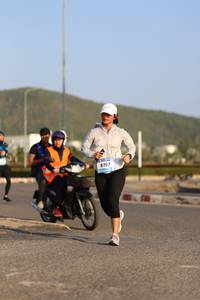 BIB: 6157
                            <button type="button" onclick="openModal(3186675)" class="btn btn-primary btn-sm float-right btn-popup" data-toggle="modal" data-target=".modal-high-quality">
                        <i class="fas fa-shopping-cart"></i> Add to Cart
                    </button>
                                            <button type="button" onclick="isThisMe(3186675, true)" class="btn btn-success btn-sm float-right btn-popup btn-isme hidden" data-toggle="tooltip" data-placement="bottom" title="นี่คือรูปของคุณใช่ไหม คลิกที่นี่เพื่อเอาเข้าอัลบั้ม">
                        <i class="fas fa-plus"></i> Add to album
                    </button>
                    <button type="button" onclick="isThisMe(3186675, false)" class="btn btn-warning btn-sm float-right btn-popup btn-isnotme hidden">
                        <i class="fas fa-ban"></i> Remove from album
                    </button>