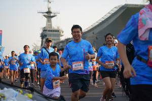 BIB: 9359, 3358, 
                            <button type="button" onclick="openModal(3247402)" class="btn btn-primary btn-sm float-right btn-popup" data-toggle="modal" data-target=".modal-high-quality">
                        <i class="fas fa-shopping-cart"></i> Add to Cart
                    </button>
                                            <button type="button" onclick="isThisMe(3247402, true)" class="btn btn-success btn-sm float-right btn-popup btn-isme hidden" data-toggle="tooltip" data-placement="bottom" title="นี่คือรูปของคุณใช่ไหม คลิกที่นี่เพื่อเอาเข้าอัลบั้ม">
                        <i class="fas fa-plus"></i> Add to album
                    </button>
                    <button type="button" onclick="isThisMe(3247402, false)" class="btn btn-warning btn-sm float-right btn-popup btn-isnotme hidden">
                        <i class="fas fa-ban"></i> Remove from album
                    </button>