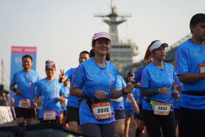 BIB: 9868, 8846, 8262
                            <button type="button" onclick="openModal(3247459)" class="btn btn-primary btn-sm float-right btn-popup" data-toggle="modal" data-target=".modal-high-quality">
                        <i class="fas fa-shopping-cart"></i> Add to Cart
                    </button>
                                            <button type="button" onclick="isThisMe(3247459, true)" class="btn btn-success btn-sm float-right btn-popup btn-isme hidden" data-toggle="tooltip" data-placement="bottom" title="นี่คือรูปของคุณใช่ไหม คลิกที่นี่เพื่อเอาเข้าอัลบั้ม">
                        <i class="fas fa-plus"></i> Add to album
                    </button>
                    <button type="button" onclick="isThisMe(3247459, false)" class="btn btn-warning btn-sm float-right btn-popup btn-isnotme hidden">
                        <i class="fas fa-ban"></i> Remove from album
                    </button>