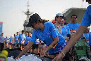 BIB: 9244
                            <button type="button" onclick="openModal(3247547)" class="btn btn-primary btn-sm float-right btn-popup" data-toggle="modal" data-target=".modal-high-quality">
                        <i class="fas fa-shopping-cart"></i> Add to Cart
                    </button>
                                            <button type="button" onclick="isThisMe(3247547, true)" class="btn btn-success btn-sm float-right btn-popup btn-isme hidden" data-toggle="tooltip" data-placement="bottom" title="นี่คือรูปของคุณใช่ไหม คลิกที่นี่เพื่อเอาเข้าอัลบั้ม">
                        <i class="fas fa-plus"></i> Add to album
                    </button>
                    <button type="button" onclick="isThisMe(3247547, false)" class="btn btn-warning btn-sm float-right btn-popup btn-isnotme hidden">
                        <i class="fas fa-ban"></i> Remove from album
                    </button>