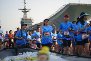 BIB: 9498, 9499, 8911
                            <button type="button" onclick="openModal(3247251)" class="btn btn-primary btn-sm float-right btn-popup" data-toggle="modal" data-target=".modal-high-quality">
                        <i class="fas fa-shopping-cart"></i> Add to Cart
                    </button>
                                            <button type="button" onclick="isThisMe(3247251, true)" class="btn btn-success btn-sm float-right btn-popup btn-isme hidden" data-toggle="tooltip" data-placement="bottom" title="นี่คือรูปของคุณใช่ไหม คลิกที่นี่เพื่อเอาเข้าอัลบั้ม">
                        <i class="fas fa-plus"></i> Add to album
                    </button>
                    <button type="button" onclick="isThisMe(3247251, false)" class="btn btn-warning btn-sm float-right btn-popup btn-isnotme hidden">
                        <i class="fas fa-ban"></i> Remove from album
                    </button>