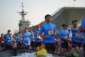 BIB: 9562, 8259, 838, 9498
                            <button type="button" onclick="openModal(3247250)" class="btn btn-primary btn-sm float-right btn-popup" data-toggle="modal" data-target=".modal-high-quality">
                        <i class="fas fa-shopping-cart"></i> Add to Cart
                    </button>
                                            <button type="button" onclick="isThisMe(3247250, true)" class="btn btn-success btn-sm float-right btn-popup btn-isme hidden" data-toggle="tooltip" data-placement="bottom" title="นี่คือรูปของคุณใช่ไหม คลิกที่นี่เพื่อเอาเข้าอัลบั้ม">
                        <i class="fas fa-plus"></i> Add to album
                    </button>
                    <button type="button" onclick="isThisMe(3247250, false)" class="btn btn-warning btn-sm float-right btn-popup btn-isnotme hidden">
                        <i class="fas fa-ban"></i> Remove from album
                    </button>