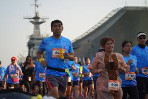 BIB: 8148, 9580
                            <button type="button" onclick="openModal(3247395)" class="btn btn-primary btn-sm float-right btn-popup" data-toggle="modal" data-target=".modal-high-quality">
                        <i class="fas fa-shopping-cart"></i> Add to Cart
                    </button>
                                            <button type="button" onclick="isThisMe(3247395, true)" class="btn btn-success btn-sm float-right btn-popup btn-isme hidden" data-toggle="tooltip" data-placement="bottom" title="นี่คือรูปของคุณใช่ไหม คลิกที่นี่เพื่อเอาเข้าอัลบั้ม">
                        <i class="fas fa-plus"></i> Add to album
                    </button>
                    <button type="button" onclick="isThisMe(3247395, false)" class="btn btn-warning btn-sm float-right btn-popup btn-isnotme hidden">
                        <i class="fas fa-ban"></i> Remove from album
                    </button>