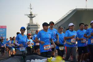 BIB: 8670, 769, 6291, 9230, 944
                            <button type="button" onclick="openModal(3247225)" class="btn btn-primary btn-sm float-right btn-popup" data-toggle="modal" data-target=".modal-high-quality">
                        <i class="fas fa-shopping-cart"></i> Add to Cart
                    </button>
                                            <button type="button" onclick="isThisMe(3247225, true)" class="btn btn-success btn-sm float-right btn-popup btn-isme hidden" data-toggle="tooltip" data-placement="bottom" title="นี่คือรูปของคุณใช่ไหม คลิกที่นี่เพื่อเอาเข้าอัลบั้ม">
                        <i class="fas fa-plus"></i> Add to album
                    </button>
                    <button type="button" onclick="isThisMe(3247225, false)" class="btn btn-warning btn-sm float-right btn-popup btn-isnotme hidden">
                        <i class="fas fa-ban"></i> Remove from album
                    </button>