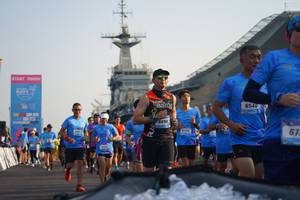 BIB: 6540, 5898
                            <button type="button" onclick="openModal(3246976)" class="btn btn-primary btn-sm float-right btn-popup" data-toggle="modal" data-target=".modal-high-quality">
                        <i class="fas fa-shopping-cart"></i> Add to Cart
                    </button>
                                            <button type="button" onclick="isThisMe(3246976, true)" class="btn btn-success btn-sm float-right btn-popup btn-isme hidden" data-toggle="tooltip" data-placement="bottom" title="นี่คือรูปของคุณใช่ไหม คลิกที่นี่เพื่อเอาเข้าอัลบั้ม">
                        <i class="fas fa-plus"></i> Add to album
                    </button>
                    <button type="button" onclick="isThisMe(3246976, false)" class="btn btn-warning btn-sm float-right btn-popup btn-isnotme hidden">
                        <i class="fas fa-ban"></i> Remove from album
                    </button>