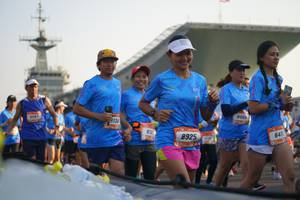 BIB: 8060, 136, 841, 8925
                            <button type="button" onclick="openModal(3247275)" class="btn btn-primary btn-sm float-right btn-popup" data-toggle="modal" data-target=".modal-high-quality">
                        <i class="fas fa-shopping-cart"></i> Add to Cart
                    </button>
                                            <button type="button" onclick="isThisMe(3247275, true)" class="btn btn-success btn-sm float-right btn-popup btn-isme hidden" data-toggle="tooltip" data-placement="bottom" title="นี่คือรูปของคุณใช่ไหม คลิกที่นี่เพื่อเอาเข้าอัลบั้ม">
                        <i class="fas fa-plus"></i> Add to album
                    </button>
                    <button type="button" onclick="isThisMe(3247275, false)" class="btn btn-warning btn-sm float-right btn-popup btn-isnotme hidden">
                        <i class="fas fa-ban"></i> Remove from album
                    </button>