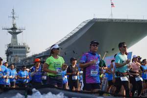 BIB: 6203
                            <button type="button" onclick="openModal(3246991)" class="btn btn-primary btn-sm float-right btn-popup" data-toggle="modal" data-target=".modal-high-quality">
                        <i class="fas fa-shopping-cart"></i> Add to Cart
                    </button>
                                            <button type="button" onclick="isThisMe(3246991, true)" class="btn btn-success btn-sm float-right btn-popup btn-isme hidden" data-toggle="tooltip" data-placement="bottom" title="นี่คือรูปของคุณใช่ไหม คลิกที่นี่เพื่อเอาเข้าอัลบั้ม">
                        <i class="fas fa-plus"></i> Add to album
                    </button>
                    <button type="button" onclick="isThisMe(3246991, false)" class="btn btn-warning btn-sm float-right btn-popup btn-isnotme hidden">
                        <i class="fas fa-ban"></i> Remove from album
                    </button>