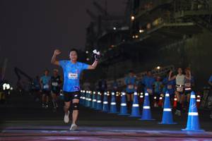 BIB: 5201
                            <button type="button" onclick="openModal(3249434)" class="btn btn-primary btn-sm float-right btn-popup" data-toggle="modal" data-target=".modal-high-quality">
                        <i class="fas fa-shopping-cart"></i> Add to Cart
                    </button>
                                            <button type="button" onclick="isThisMe(3249434, true)" class="btn btn-success btn-sm float-right btn-popup btn-isme hidden" data-toggle="tooltip" data-placement="bottom" title="นี่คือรูปของคุณใช่ไหม คลิกที่นี่เพื่อเอาเข้าอัลบั้ม">
                        <i class="fas fa-plus"></i> Add to album
                    </button>
                    <button type="button" onclick="isThisMe(3249434, false)" class="btn btn-warning btn-sm float-right btn-popup btn-isnotme hidden">
                        <i class="fas fa-ban"></i> Remove from album
                    </button>