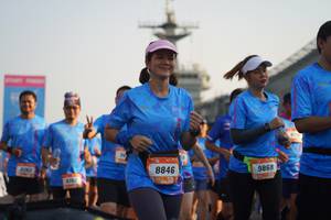 BIB: 8846, 9868
                            <button type="button" onclick="openModal(3247461)" class="btn btn-primary btn-sm float-right btn-popup" data-toggle="modal" data-target=".modal-high-quality">
                        <i class="fas fa-shopping-cart"></i> Add to Cart
                    </button>
                                            <button type="button" onclick="isThisMe(3247461, true)" class="btn btn-success btn-sm float-right btn-popup btn-isme hidden" data-toggle="tooltip" data-placement="bottom" title="นี่คือรูปของคุณใช่ไหม คลิกที่นี่เพื่อเอาเข้าอัลบั้ม">
                        <i class="fas fa-plus"></i> Add to album
                    </button>
                    <button type="button" onclick="isThisMe(3247461, false)" class="btn btn-warning btn-sm float-right btn-popup btn-isnotme hidden">
                        <i class="fas fa-ban"></i> Remove from album
                    </button>