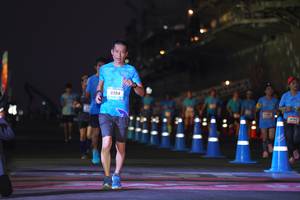 BIB: 5194
                            <button type="button" onclick="openModal(3249544)" class="btn btn-primary btn-sm float-right btn-popup" data-toggle="modal" data-target=".modal-high-quality">
                        <i class="fas fa-shopping-cart"></i> Add to Cart
                    </button>
                                            <button type="button" onclick="isThisMe(3249544, true)" class="btn btn-success btn-sm float-right btn-popup btn-isme hidden" data-toggle="tooltip" data-placement="bottom" title="นี่คือรูปของคุณใช่ไหม คลิกที่นี่เพื่อเอาเข้าอัลบั้ม">
                        <i class="fas fa-plus"></i> Add to album
                    </button>
                    <button type="button" onclick="isThisMe(3249544, false)" class="btn btn-warning btn-sm float-right btn-popup btn-isnotme hidden">
                        <i class="fas fa-ban"></i> Remove from album
                    </button>