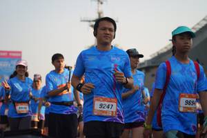 BIB: 9694, 9247, 8846
                            <button type="button" onclick="openModal(3247453)" class="btn btn-primary btn-sm float-right btn-popup" data-toggle="modal" data-target=".modal-high-quality">
                        <i class="fas fa-shopping-cart"></i> Add to Cart
                    </button>
                                            <button type="button" onclick="isThisMe(3247453, true)" class="btn btn-success btn-sm float-right btn-popup btn-isme hidden" data-toggle="tooltip" data-placement="bottom" title="นี่คือรูปของคุณใช่ไหม คลิกที่นี่เพื่อเอาเข้าอัลบั้ม">
                        <i class="fas fa-plus"></i> Add to album
                    </button>
                    <button type="button" onclick="isThisMe(3247453, false)" class="btn btn-warning btn-sm float-right btn-popup btn-isnotme hidden">
                        <i class="fas fa-ban"></i> Remove from album
                    </button>