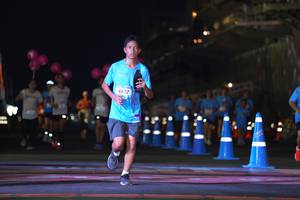 BIB: 5672
                            <button type="button" onclick="openModal(3249760)" class="btn btn-primary btn-sm float-right btn-popup" data-toggle="modal" data-target=".modal-high-quality">
                        <i class="fas fa-shopping-cart"></i> Add to Cart
                    </button>
                                            <button type="button" onclick="isThisMe(3249760, true)" class="btn btn-success btn-sm float-right btn-popup btn-isme hidden" data-toggle="tooltip" data-placement="bottom" title="นี่คือรูปของคุณใช่ไหม คลิกที่นี่เพื่อเอาเข้าอัลบั้ม">
                        <i class="fas fa-plus"></i> Add to album
                    </button>
                    <button type="button" onclick="isThisMe(3249760, false)" class="btn btn-warning btn-sm float-right btn-popup btn-isnotme hidden">
                        <i class="fas fa-ban"></i> Remove from album
                    </button>