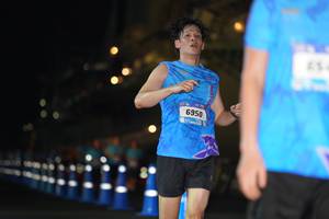 BIB: 6950
                            <button type="button" onclick="openModal(3249857)" class="btn btn-primary btn-sm float-right btn-popup" data-toggle="modal" data-target=".modal-high-quality">
                        <i class="fas fa-shopping-cart"></i> Add to Cart
                    </button>
                                            <button type="button" onclick="isThisMe(3249857, true)" class="btn btn-success btn-sm float-right btn-popup btn-isme hidden" data-toggle="tooltip" data-placement="bottom" title="นี่คือรูปของคุณใช่ไหม คลิกที่นี่เพื่อเอาเข้าอัลบั้ม">
                        <i class="fas fa-plus"></i> Add to album
                    </button>
                    <button type="button" onclick="isThisMe(3249857, false)" class="btn btn-warning btn-sm float-right btn-popup btn-isnotme hidden">
                        <i class="fas fa-ban"></i> Remove from album
                    </button>