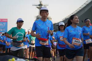 BIB: 9457
                            <button type="button" onclick="openModal(3247428)" class="btn btn-primary btn-sm float-right btn-popup" data-toggle="modal" data-target=".modal-high-quality">
                        <i class="fas fa-shopping-cart"></i> Add to Cart
                    </button>
                                            <button type="button" onclick="isThisMe(3247428, true)" class="btn btn-success btn-sm float-right btn-popup btn-isme hidden" data-toggle="tooltip" data-placement="bottom" title="นี่คือรูปของคุณใช่ไหม คลิกที่นี่เพื่อเอาเข้าอัลบั้ม">
                        <i class="fas fa-plus"></i> Add to album
                    </button>
                    <button type="button" onclick="isThisMe(3247428, false)" class="btn btn-warning btn-sm float-right btn-popup btn-isnotme hidden">
                        <i class="fas fa-ban"></i> Remove from album
                    </button>