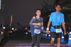 BIB: 693, 6733
                            <button type="button" onclick="openModal(3249397)" class="btn btn-primary btn-sm float-right btn-popup" data-toggle="modal" data-target=".modal-high-quality">
                        <i class="fas fa-shopping-cart"></i> Add to Cart
                    </button>
                                            <button type="button" onclick="isThisMe(3249397, true)" class="btn btn-success btn-sm float-right btn-popup btn-isme hidden" data-toggle="tooltip" data-placement="bottom" title="นี่คือรูปของคุณใช่ไหม คลิกที่นี่เพื่อเอาเข้าอัลบั้ม">
                        <i class="fas fa-plus"></i> Add to album
                    </button>
                    <button type="button" onclick="isThisMe(3249397, false)" class="btn btn-warning btn-sm float-right btn-popup btn-isnotme hidden">
                        <i class="fas fa-ban"></i> Remove from album
                    </button>