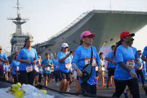 BIB: 8162
                            <button type="button" onclick="openModal(3247326)" class="btn btn-primary btn-sm float-right btn-popup" data-toggle="modal" data-target=".modal-high-quality">
                        <i class="fas fa-shopping-cart"></i> Add to Cart
                    </button>
                                            <button type="button" onclick="isThisMe(3247326, true)" class="btn btn-success btn-sm float-right btn-popup btn-isme hidden" data-toggle="tooltip" data-placement="bottom" title="นี่คือรูปของคุณใช่ไหม คลิกที่นี่เพื่อเอาเข้าอัลบั้ม">
                        <i class="fas fa-plus"></i> Add to album
                    </button>
                    <button type="button" onclick="isThisMe(3247326, false)" class="btn btn-warning btn-sm float-right btn-popup btn-isnotme hidden">
                        <i class="fas fa-ban"></i> Remove from album
                    </button>