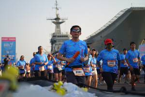 BIB: 8162, 8189
                            <button type="button" onclick="openModal(3247316)" class="btn btn-primary btn-sm float-right btn-popup" data-toggle="modal" data-target=".modal-high-quality">
                        <i class="fas fa-shopping-cart"></i> Add to Cart
                    </button>
                                            <button type="button" onclick="isThisMe(3247316, true)" class="btn btn-success btn-sm float-right btn-popup btn-isme hidden" data-toggle="tooltip" data-placement="bottom" title="นี่คือรูปของคุณใช่ไหม คลิกที่นี่เพื่อเอาเข้าอัลบั้ม">
                        <i class="fas fa-plus"></i> Add to album
                    </button>
                    <button type="button" onclick="isThisMe(3247316, false)" class="btn btn-warning btn-sm float-right btn-popup btn-isnotme hidden">
                        <i class="fas fa-ban"></i> Remove from album
                    </button>