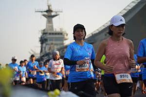 BIB: 9910
                            <button type="button" onclick="openModal(3247351)" class="btn btn-primary btn-sm float-right btn-popup" data-toggle="modal" data-target=".modal-high-quality">
                        <i class="fas fa-shopping-cart"></i> Add to Cart
                    </button>
                                            <button type="button" onclick="isThisMe(3247351, true)" class="btn btn-success btn-sm float-right btn-popup btn-isme hidden" data-toggle="tooltip" data-placement="bottom" title="นี่คือรูปของคุณใช่ไหม คลิกที่นี่เพื่อเอาเข้าอัลบั้ม">
                        <i class="fas fa-plus"></i> Add to album
                    </button>
                    <button type="button" onclick="isThisMe(3247351, false)" class="btn btn-warning btn-sm float-right btn-popup btn-isnotme hidden">
                        <i class="fas fa-ban"></i> Remove from album
                    </button>