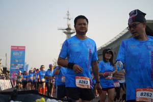 BIB: 8263, 8262
                            <button type="button" onclick="openModal(3247484)" class="btn btn-primary btn-sm float-right btn-popup" data-toggle="modal" data-target=".modal-high-quality">
                        <i class="fas fa-shopping-cart"></i> Add to Cart
                    </button>
                                            <button type="button" onclick="isThisMe(3247484, true)" class="btn btn-success btn-sm float-right btn-popup btn-isme hidden" data-toggle="tooltip" data-placement="bottom" title="นี่คือรูปของคุณใช่ไหม คลิกที่นี่เพื่อเอาเข้าอัลบั้ม">
                        <i class="fas fa-plus"></i> Add to album
                    </button>
                    <button type="button" onclick="isThisMe(3247484, false)" class="btn btn-warning btn-sm float-right btn-popup btn-isnotme hidden">
                        <i class="fas fa-ban"></i> Remove from album
                    </button>