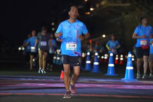 BIB: 6139
                            <button type="button" onclick="openModal(3249695)" class="btn btn-primary btn-sm float-right btn-popup" data-toggle="modal" data-target=".modal-high-quality">
                        <i class="fas fa-shopping-cart"></i> Add to Cart
                    </button>
                                            <button type="button" onclick="isThisMe(3249695, true)" class="btn btn-success btn-sm float-right btn-popup btn-isme hidden" data-toggle="tooltip" data-placement="bottom" title="นี่คือรูปของคุณใช่ไหม คลิกที่นี่เพื่อเอาเข้าอัลบั้ม">
                        <i class="fas fa-plus"></i> Add to album
                    </button>
                    <button type="button" onclick="isThisMe(3249695, false)" class="btn btn-warning btn-sm float-right btn-popup btn-isnotme hidden">
                        <i class="fas fa-ban"></i> Remove from album
                    </button>