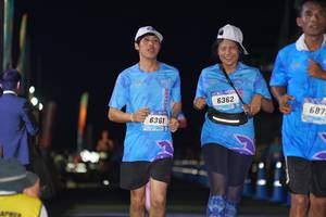 BIB: 6362, 6361, 687
                            <button type="button" onclick="openModal(3250072)" class="btn btn-primary btn-sm float-right btn-popup" data-toggle="modal" data-target=".modal-high-quality">
                        <i class="fas fa-shopping-cart"></i> Add to Cart
                    </button>
                                            <button type="button" onclick="isThisMe(3250072, true)" class="btn btn-success btn-sm float-right btn-popup btn-isme hidden" data-toggle="tooltip" data-placement="bottom" title="นี่คือรูปของคุณใช่ไหม คลิกที่นี่เพื่อเอาเข้าอัลบั้ม">
                        <i class="fas fa-plus"></i> Add to album
                    </button>
                    <button type="button" onclick="isThisMe(3250072, false)" class="btn btn-warning btn-sm float-right btn-popup btn-isnotme hidden">
                        <i class="fas fa-ban"></i> Remove from album
                    </button>