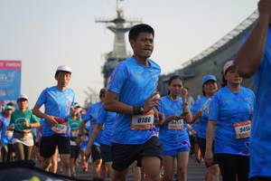 BIB: 8186, 9455, 9456
                            <button type="button" onclick="openModal(3247420)" class="btn btn-primary btn-sm float-right btn-popup" data-toggle="modal" data-target=".modal-high-quality">
                        <i class="fas fa-shopping-cart"></i> Add to Cart
                    </button>
                                            <button type="button" onclick="isThisMe(3247420, true)" class="btn btn-success btn-sm float-right btn-popup btn-isme hidden" data-toggle="tooltip" data-placement="bottom" title="นี่คือรูปของคุณใช่ไหม คลิกที่นี่เพื่อเอาเข้าอัลบั้ม">
                        <i class="fas fa-plus"></i> Add to album
                    </button>
                    <button type="button" onclick="isThisMe(3247420, false)" class="btn btn-warning btn-sm float-right btn-popup btn-isnotme hidden">
                        <i class="fas fa-ban"></i> Remove from album
                    </button>