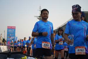 BIB: 8160, 8263, 8262
                            <button type="button" onclick="openModal(3247482)" class="btn btn-primary btn-sm float-right btn-popup" data-toggle="modal" data-target=".modal-high-quality">
                        <i class="fas fa-shopping-cart"></i> Add to Cart
                    </button>
                                            <button type="button" onclick="isThisMe(3247482, true)" class="btn btn-success btn-sm float-right btn-popup btn-isme hidden" data-toggle="tooltip" data-placement="bottom" title="นี่คือรูปของคุณใช่ไหม คลิกที่นี่เพื่อเอาเข้าอัลบั้ม">
                        <i class="fas fa-plus"></i> Add to album
                    </button>
                    <button type="button" onclick="isThisMe(3247482, false)" class="btn btn-warning btn-sm float-right btn-popup btn-isnotme hidden">
                        <i class="fas fa-ban"></i> Remove from album
                    </button>