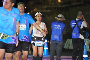 BIB: 903, 6725
                            <button type="button" onclick="openModal(3250018)" class="btn btn-primary btn-sm float-right btn-popup" data-toggle="modal" data-target=".modal-high-quality">
                        <i class="fas fa-shopping-cart"></i> Add to Cart
                    </button>
                                            <button type="button" onclick="isThisMe(3250018, true)" class="btn btn-success btn-sm float-right btn-popup btn-isme hidden" data-toggle="tooltip" data-placement="bottom" title="นี่คือรูปของคุณใช่ไหม คลิกที่นี่เพื่อเอาเข้าอัลบั้ม">
                        <i class="fas fa-plus"></i> Add to album
                    </button>
                    <button type="button" onclick="isThisMe(3250018, false)" class="btn btn-warning btn-sm float-right btn-popup btn-isnotme hidden">
                        <i class="fas fa-ban"></i> Remove from album
                    </button>