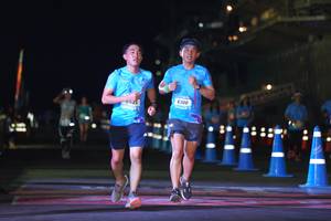 BIB: 6300, 
                            <button type="button" onclick="openModal(3249974)" class="btn btn-primary btn-sm float-right btn-popup" data-toggle="modal" data-target=".modal-high-quality">
                        <i class="fas fa-shopping-cart"></i> Add to Cart
                    </button>
                                            <button type="button" onclick="isThisMe(3249974, true)" class="btn btn-success btn-sm float-right btn-popup btn-isme hidden" data-toggle="tooltip" data-placement="bottom" title="นี่คือรูปของคุณใช่ไหม คลิกที่นี่เพื่อเอาเข้าอัลบั้ม">
                        <i class="fas fa-plus"></i> Add to album
                    </button>
                    <button type="button" onclick="isThisMe(3249974, false)" class="btn btn-warning btn-sm float-right btn-popup btn-isnotme hidden">
                        <i class="fas fa-ban"></i> Remove from album
                    </button>