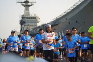 BIB: 9320, 9395
                            <button type="button" onclick="openModal(3247356)" class="btn btn-primary btn-sm float-right btn-popup" data-toggle="modal" data-target=".modal-high-quality">
                        <i class="fas fa-shopping-cart"></i> Add to Cart
                    </button>
                                            <button type="button" onclick="isThisMe(3247356, true)" class="btn btn-success btn-sm float-right btn-popup btn-isme hidden" data-toggle="tooltip" data-placement="bottom" title="นี่คือรูปของคุณใช่ไหม คลิกที่นี่เพื่อเอาเข้าอัลบั้ม">
                        <i class="fas fa-plus"></i> Add to album
                    </button>
                    <button type="button" onclick="isThisMe(3247356, false)" class="btn btn-warning btn-sm float-right btn-popup btn-isnotme hidden">
                        <i class="fas fa-ban"></i> Remove from album
                    </button>