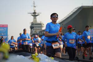 BIB: 8162, 8189
                            <button type="button" onclick="openModal(3247318)" class="btn btn-primary btn-sm float-right btn-popup" data-toggle="modal" data-target=".modal-high-quality">
                        <i class="fas fa-shopping-cart"></i> Add to Cart
                    </button>
                                            <button type="button" onclick="isThisMe(3247318, true)" class="btn btn-success btn-sm float-right btn-popup btn-isme hidden" data-toggle="tooltip" data-placement="bottom" title="นี่คือรูปของคุณใช่ไหม คลิกที่นี่เพื่อเอาเข้าอัลบั้ม">
                        <i class="fas fa-plus"></i> Add to album
                    </button>
                    <button type="button" onclick="isThisMe(3247318, false)" class="btn btn-warning btn-sm float-right btn-popup btn-isnotme hidden">
                        <i class="fas fa-ban"></i> Remove from album
                    </button>