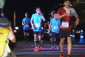 BIB: 5846, 6260
                            <button type="button" onclick="openModal(3249736)" class="btn btn-primary btn-sm float-right btn-popup" data-toggle="modal" data-target=".modal-high-quality">
                        <i class="fas fa-shopping-cart"></i> Add to Cart
                    </button>
                                            <button type="button" onclick="isThisMe(3249736, true)" class="btn btn-success btn-sm float-right btn-popup btn-isme hidden" data-toggle="tooltip" data-placement="bottom" title="นี่คือรูปของคุณใช่ไหม คลิกที่นี่เพื่อเอาเข้าอัลบั้ม">
                        <i class="fas fa-plus"></i> Add to album
                    </button>
                    <button type="button" onclick="isThisMe(3249736, false)" class="btn btn-warning btn-sm float-right btn-popup btn-isnotme hidden">
                        <i class="fas fa-ban"></i> Remove from album
                    </button>