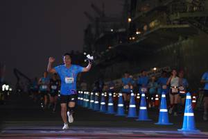 BIB: 6201
                            <button type="button" onclick="openModal(3249432)" class="btn btn-primary btn-sm float-right btn-popup" data-toggle="modal" data-target=".modal-high-quality">
                        <i class="fas fa-shopping-cart"></i> Add to Cart
                    </button>
                                            <button type="button" onclick="isThisMe(3249432, true)" class="btn btn-success btn-sm float-right btn-popup btn-isme hidden" data-toggle="tooltip" data-placement="bottom" title="นี่คือรูปของคุณใช่ไหม คลิกที่นี่เพื่อเอาเข้าอัลบั้ม">
                        <i class="fas fa-plus"></i> Add to album
                    </button>
                    <button type="button" onclick="isThisMe(3249432, false)" class="btn btn-warning btn-sm float-right btn-popup btn-isnotme hidden">
                        <i class="fas fa-ban"></i> Remove from album
                    </button>