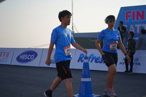 BIB: 913
                            <button type="button" onclick="openModal(3247698)" class="btn btn-primary btn-sm float-right btn-popup" data-toggle="modal" data-target=".modal-high-quality">
                        <i class="fas fa-shopping-cart"></i> Add to Cart
                    </button>
                                            <button type="button" onclick="isThisMe(3247698, true)" class="btn btn-success btn-sm float-right btn-popup btn-isme hidden" data-toggle="tooltip" data-placement="bottom" title="นี่คือรูปของคุณใช่ไหม คลิกที่นี่เพื่อเอาเข้าอัลบั้ม">
                        <i class="fas fa-plus"></i> Add to album
                    </button>
                    <button type="button" onclick="isThisMe(3247698, false)" class="btn btn-warning btn-sm float-right btn-popup btn-isnotme hidden">
                        <i class="fas fa-ban"></i> Remove from album
                    </button>