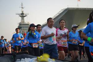 BIB: 9097, 8802
                            <button type="button" onclick="openModal(3247241)" class="btn btn-primary btn-sm float-right btn-popup" data-toggle="modal" data-target=".modal-high-quality">
                        <i class="fas fa-shopping-cart"></i> Add to Cart
                    </button>
                                            <button type="button" onclick="isThisMe(3247241, true)" class="btn btn-success btn-sm float-right btn-popup btn-isme hidden" data-toggle="tooltip" data-placement="bottom" title="นี่คือรูปของคุณใช่ไหม คลิกที่นี่เพื่อเอาเข้าอัลบั้ม">
                        <i class="fas fa-plus"></i> Add to album
                    </button>
                    <button type="button" onclick="isThisMe(3247241, false)" class="btn btn-warning btn-sm float-right btn-popup btn-isnotme hidden">
                        <i class="fas fa-ban"></i> Remove from album
                    </button>