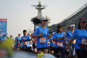 BIB: 8732, 9258, 8321
                            <button type="button" onclick="openModal(3247341)" class="btn btn-primary btn-sm float-right btn-popup" data-toggle="modal" data-target=".modal-high-quality">
                        <i class="fas fa-shopping-cart"></i> Add to Cart
                    </button>
                                            <button type="button" onclick="isThisMe(3247341, true)" class="btn btn-success btn-sm float-right btn-popup btn-isme hidden" data-toggle="tooltip" data-placement="bottom" title="นี่คือรูปของคุณใช่ไหม คลิกที่นี่เพื่อเอาเข้าอัลบั้ม">
                        <i class="fas fa-plus"></i> Add to album
                    </button>
                    <button type="button" onclick="isThisMe(3247341, false)" class="btn btn-warning btn-sm float-right btn-popup btn-isnotme hidden">
                        <i class="fas fa-ban"></i> Remove from album
                    </button>