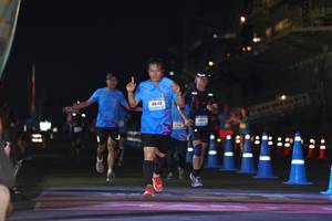 BIB: 6646
                            <button type="button" onclick="openModal(3249729)" class="btn btn-primary btn-sm float-right btn-popup" data-toggle="modal" data-target=".modal-high-quality">
                        <i class="fas fa-shopping-cart"></i> Add to Cart
                    </button>
                                            <button type="button" onclick="isThisMe(3249729, true)" class="btn btn-success btn-sm float-right btn-popup btn-isme hidden" data-toggle="tooltip" data-placement="bottom" title="นี่คือรูปของคุณใช่ไหม คลิกที่นี่เพื่อเอาเข้าอัลบั้ม">
                        <i class="fas fa-plus"></i> Add to album
                    </button>
                    <button type="button" onclick="isThisMe(3249729, false)" class="btn btn-warning btn-sm float-right btn-popup btn-isnotme hidden">
                        <i class="fas fa-ban"></i> Remove from album
                    </button>