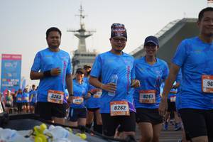 BIB: 8261, 8263, 442, 8262
                            <button type="button" onclick="openModal(3247478)" class="btn btn-primary btn-sm float-right btn-popup" data-toggle="modal" data-target=".modal-high-quality">
                        <i class="fas fa-shopping-cart"></i> Add to Cart
                    </button>
                                            <button type="button" onclick="isThisMe(3247478, true)" class="btn btn-success btn-sm float-right btn-popup btn-isme hidden" data-toggle="tooltip" data-placement="bottom" title="นี่คือรูปของคุณใช่ไหม คลิกที่นี่เพื่อเอาเข้าอัลบั้ม">
                        <i class="fas fa-plus"></i> Add to album
                    </button>
                    <button type="button" onclick="isThisMe(3247478, false)" class="btn btn-warning btn-sm float-right btn-popup btn-isnotme hidden">
                        <i class="fas fa-ban"></i> Remove from album
                    </button>