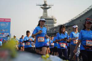 BIB: 8732, 9258, 832
                            <button type="button" onclick="openModal(3247337)" class="btn btn-primary btn-sm float-right btn-popup" data-toggle="modal" data-target=".modal-high-quality">
                        <i class="fas fa-shopping-cart"></i> Add to Cart
                    </button>
                                            <button type="button" onclick="isThisMe(3247337, true)" class="btn btn-success btn-sm float-right btn-popup btn-isme hidden" data-toggle="tooltip" data-placement="bottom" title="นี่คือรูปของคุณใช่ไหม คลิกที่นี่เพื่อเอาเข้าอัลบั้ม">
                        <i class="fas fa-plus"></i> Add to album
                    </button>
                    <button type="button" onclick="isThisMe(3247337, false)" class="btn btn-warning btn-sm float-right btn-popup btn-isnotme hidden">
                        <i class="fas fa-ban"></i> Remove from album
                    </button>