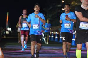 BIB: 6452, 6527, 6526
                            <button type="button" onclick="openModal(3250116)" class="btn btn-primary btn-sm float-right btn-popup" data-toggle="modal" data-target=".modal-high-quality">
                        <i class="fas fa-shopping-cart"></i> Add to Cart
                    </button>
                                            <button type="button" onclick="isThisMe(3250116, true)" class="btn btn-success btn-sm float-right btn-popup btn-isme hidden" data-toggle="tooltip" data-placement="bottom" title="นี่คือรูปของคุณใช่ไหม คลิกที่นี่เพื่อเอาเข้าอัลบั้ม">
                        <i class="fas fa-plus"></i> Add to album
                    </button>
                    <button type="button" onclick="isThisMe(3250116, false)" class="btn btn-warning btn-sm float-right btn-popup btn-isnotme hidden">
                        <i class="fas fa-ban"></i> Remove from album
                    </button>