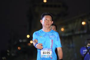 BIB: 6005
                            <button type="button" onclick="openModal(3249593)" class="btn btn-primary btn-sm float-right btn-popup" data-toggle="modal" data-target=".modal-high-quality">
                        <i class="fas fa-shopping-cart"></i> Add to Cart
                    </button>
                                            <button type="button" onclick="isThisMe(3249593, true)" class="btn btn-success btn-sm float-right btn-popup btn-isme hidden" data-toggle="tooltip" data-placement="bottom" title="นี่คือรูปของคุณใช่ไหม คลิกที่นี่เพื่อเอาเข้าอัลบั้ม">
                        <i class="fas fa-plus"></i> Add to album
                    </button>
                    <button type="button" onclick="isThisMe(3249593, false)" class="btn btn-warning btn-sm float-right btn-popup btn-isnotme hidden">
                        <i class="fas fa-ban"></i> Remove from album
                    </button>