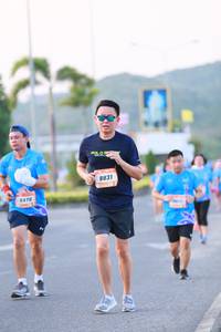 BIB: 8831, 9478
                            <button type="button" onclick="openModal(3255784)" class="btn btn-primary btn-sm float-right btn-popup" data-toggle="modal" data-target=".modal-high-quality">
                        <i class="fas fa-shopping-cart"></i> Add to Cart
                    </button>
                                            <button type="button" onclick="isThisMe(3255784, true)" class="btn btn-success btn-sm float-right btn-popup btn-isme hidden" data-toggle="tooltip" data-placement="bottom" title="นี่คือรูปของคุณใช่ไหม คลิกที่นี่เพื่อเอาเข้าอัลบั้ม">
                        <i class="fas fa-plus"></i> Add to album
                    </button>
                    <button type="button" onclick="isThisMe(3255784, false)" class="btn btn-warning btn-sm float-right btn-popup btn-isnotme hidden">
                        <i class="fas fa-ban"></i> Remove from album
                    </button>